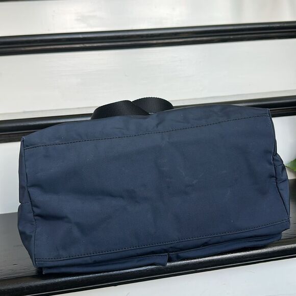 Fossil Navy Nylon Shoulder Tote Bag – Travel, Gym, Diaper Bag – Like New - Picture 9 of 10